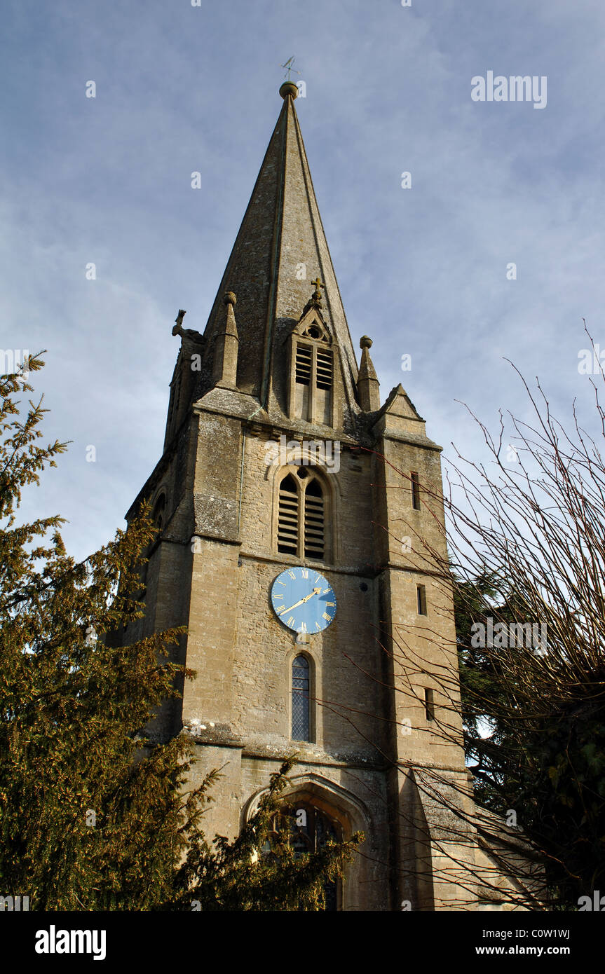 St. Mary`s Church, Shipton under Wychwood, Oxfordshire, England, UK